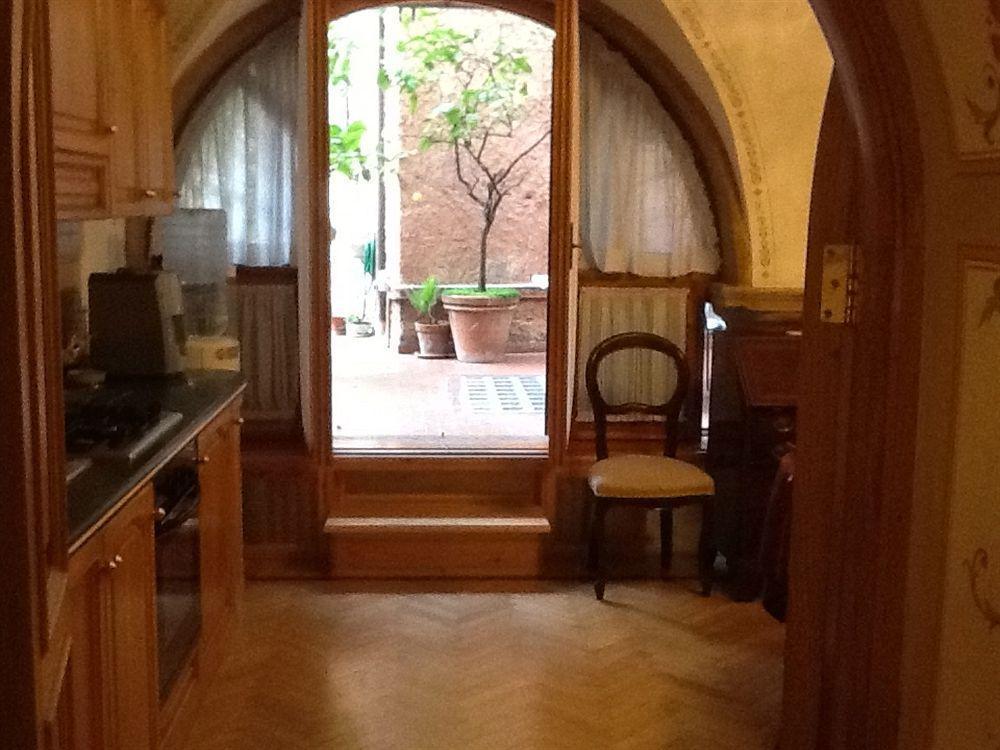 Navona Gallery Suites Rome Bagian luar foto